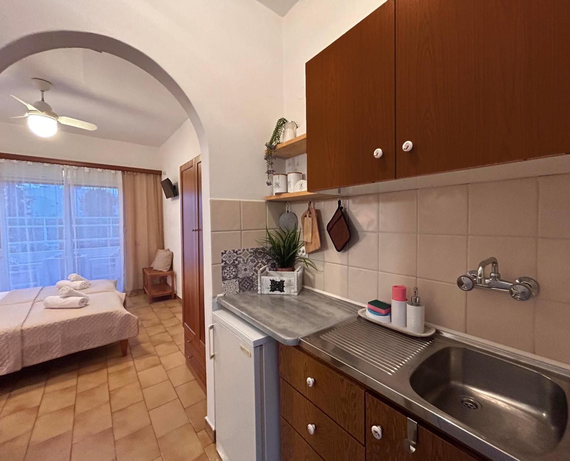 Angelos Studios 1-2 In Faliraki Rhodes-Ground Floor ภายนอก รูปภาพ